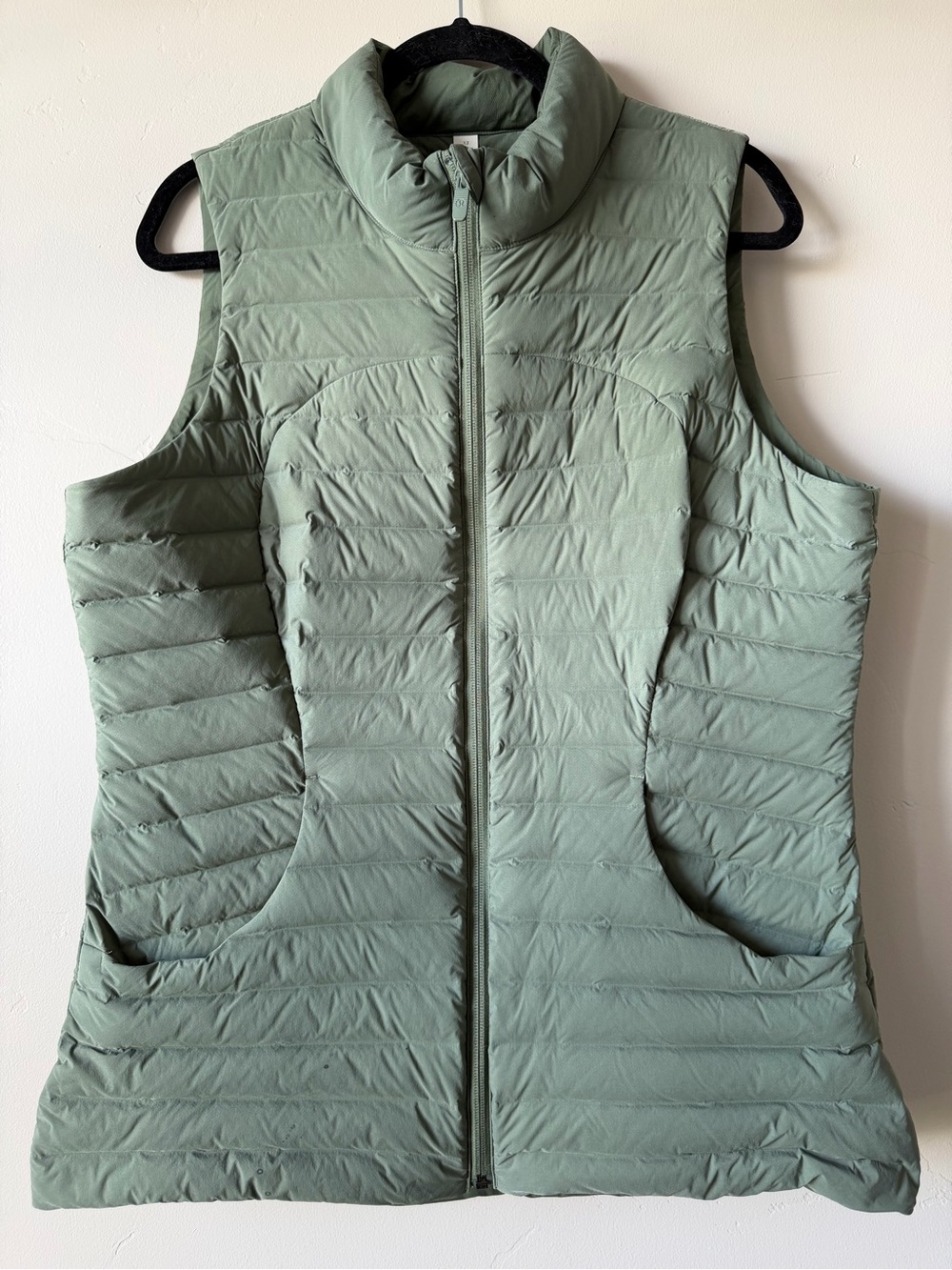 Women’s Lululemon Pack It Down Vest Size 12 (L/XL)